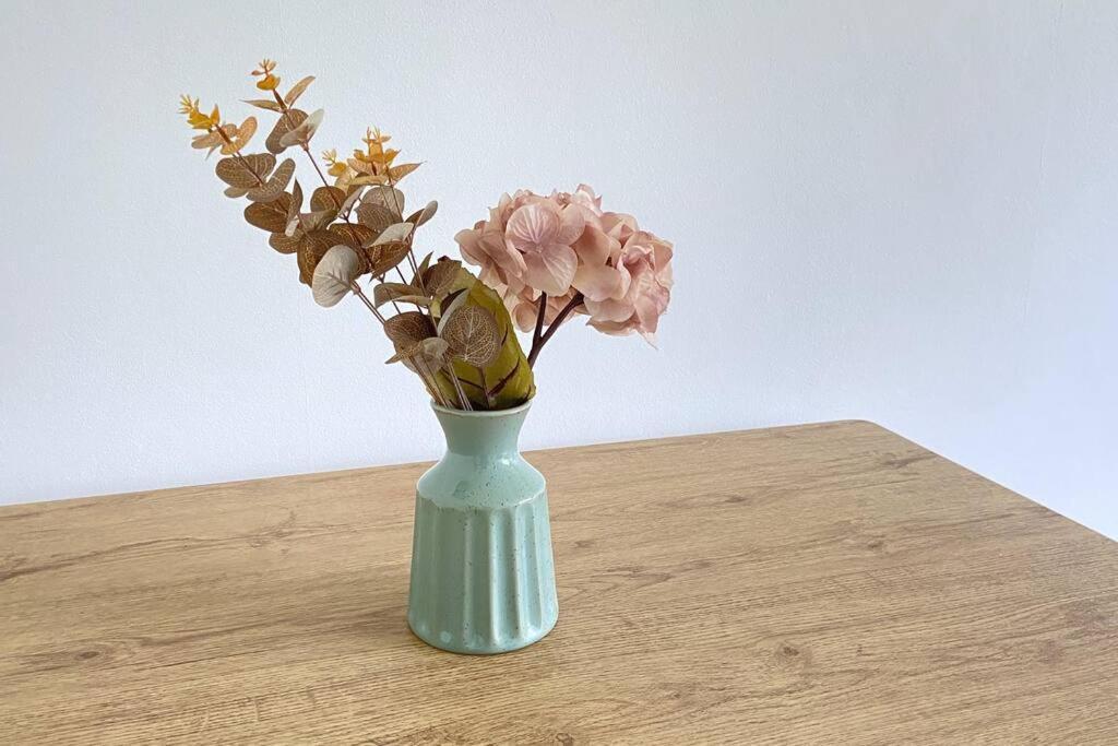Stylish & Tranquil Flat With Excellent Connections Apartment London Luaran gambar